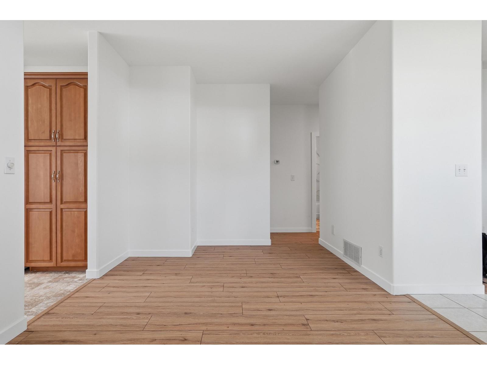 33 27435 29a Avenue, Langley, British Columbia  V4W 3M4 - Photo 10 - R3112002