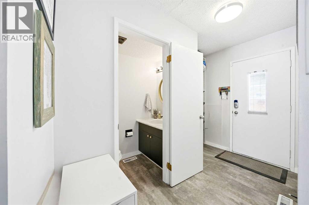 773 Kingsmere Crescent Sw, Calgary, Alberta  T2V 2H9 - Photo 10 - A2299143