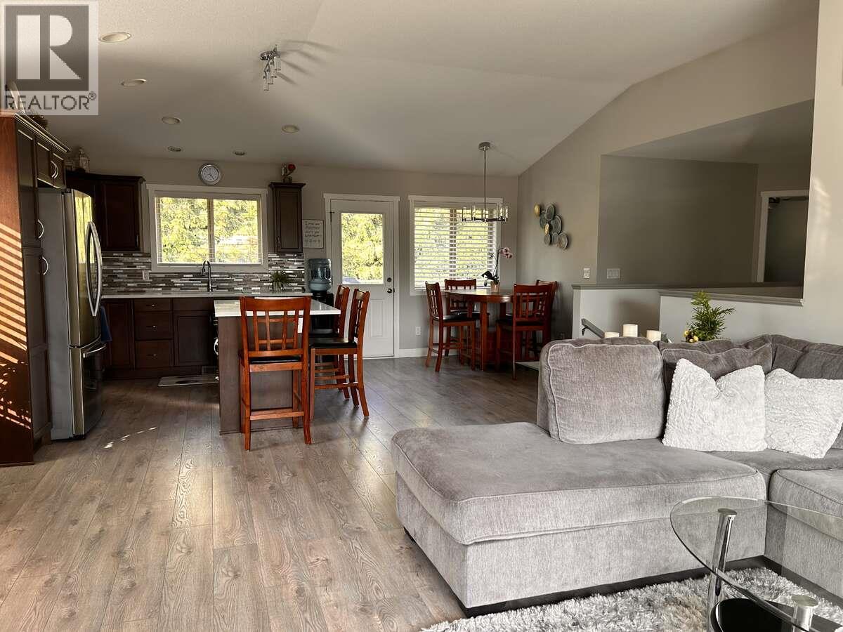 2906 Bentley Road, West Kelowna, British Columbia  V4T 3B3 - Photo 22 - 10383856