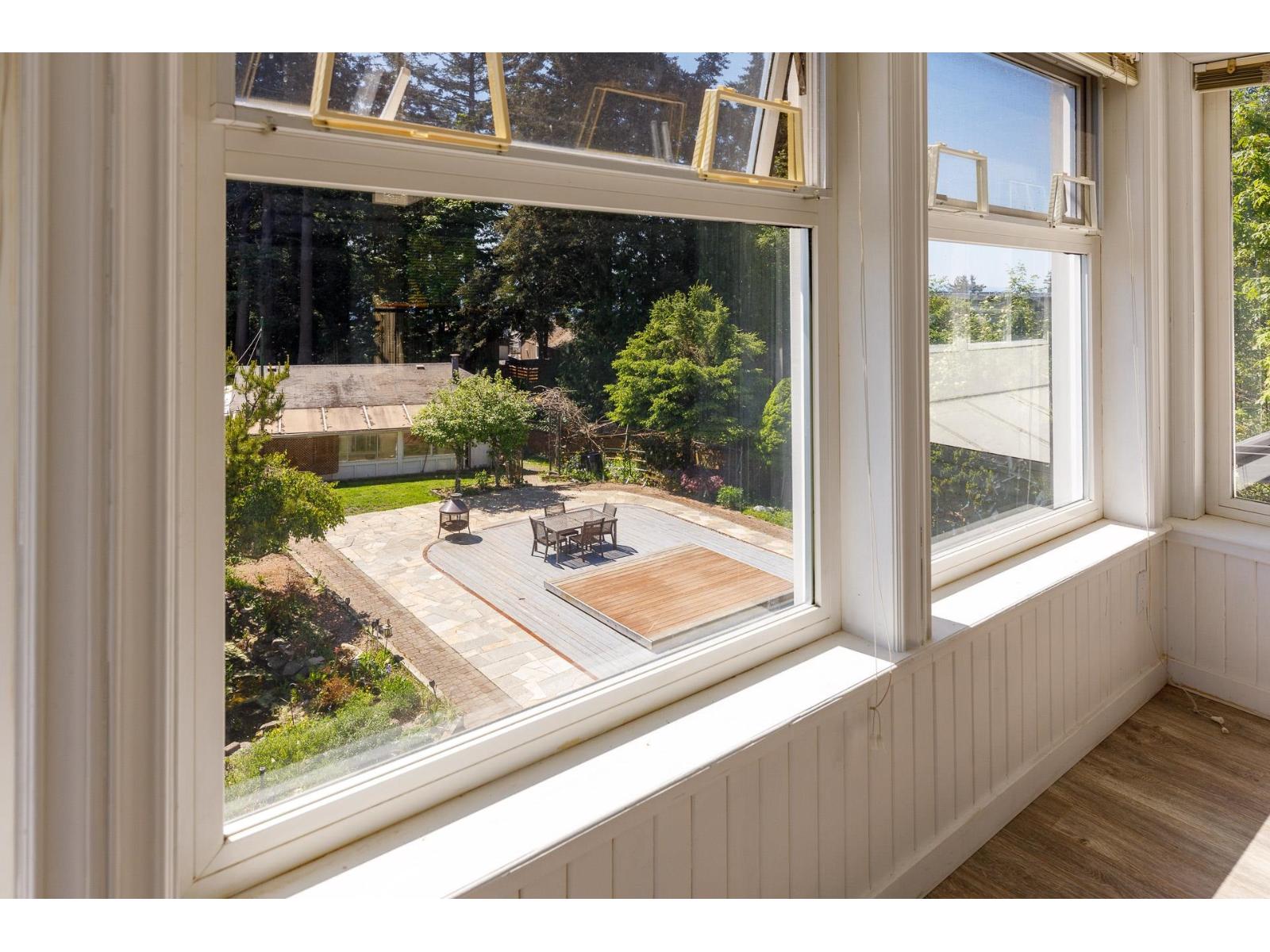 14220 Malabar Avenue, White Rock, British Columbia  V4B 2Y3 - Photo 29 - R3112774