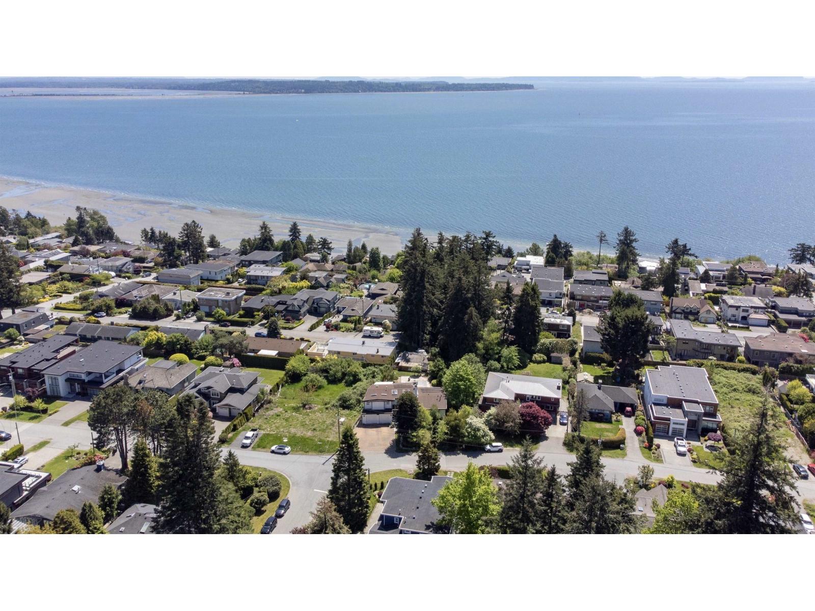 14220 Malabar Avenue, White Rock, British Columbia  V4B 2Y3 - Photo 18 - R3112774