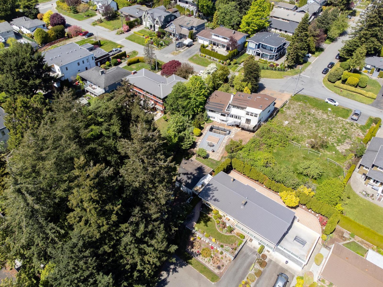 14220 Malabar Avenue, White Rock, British Columbia  V4B 2Y3 - Photo 23 - R3112774