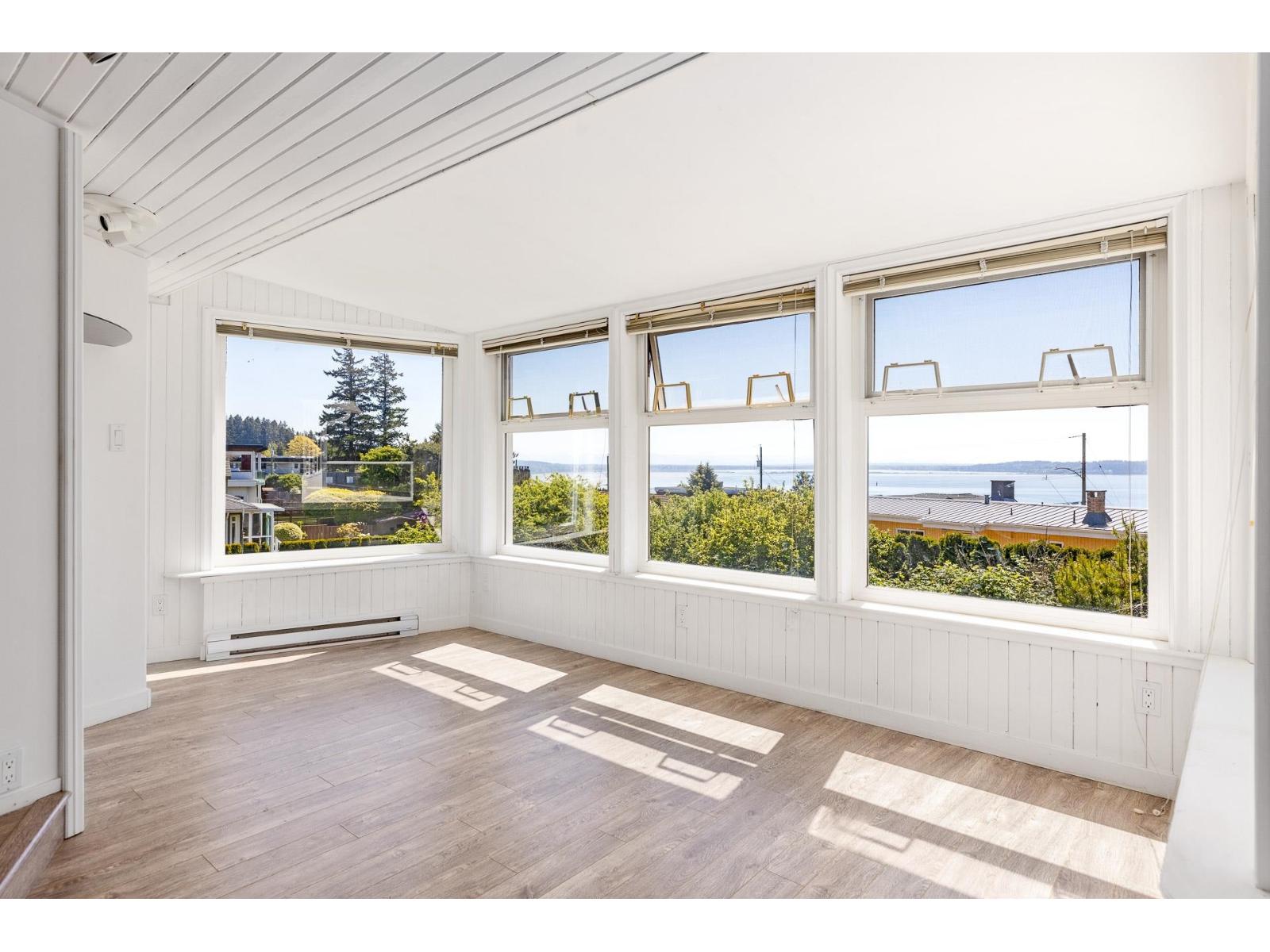 14220 Malabar Avenue, White Rock, British Columbia  V4B 2Y3 - Photo 10 - R3112774