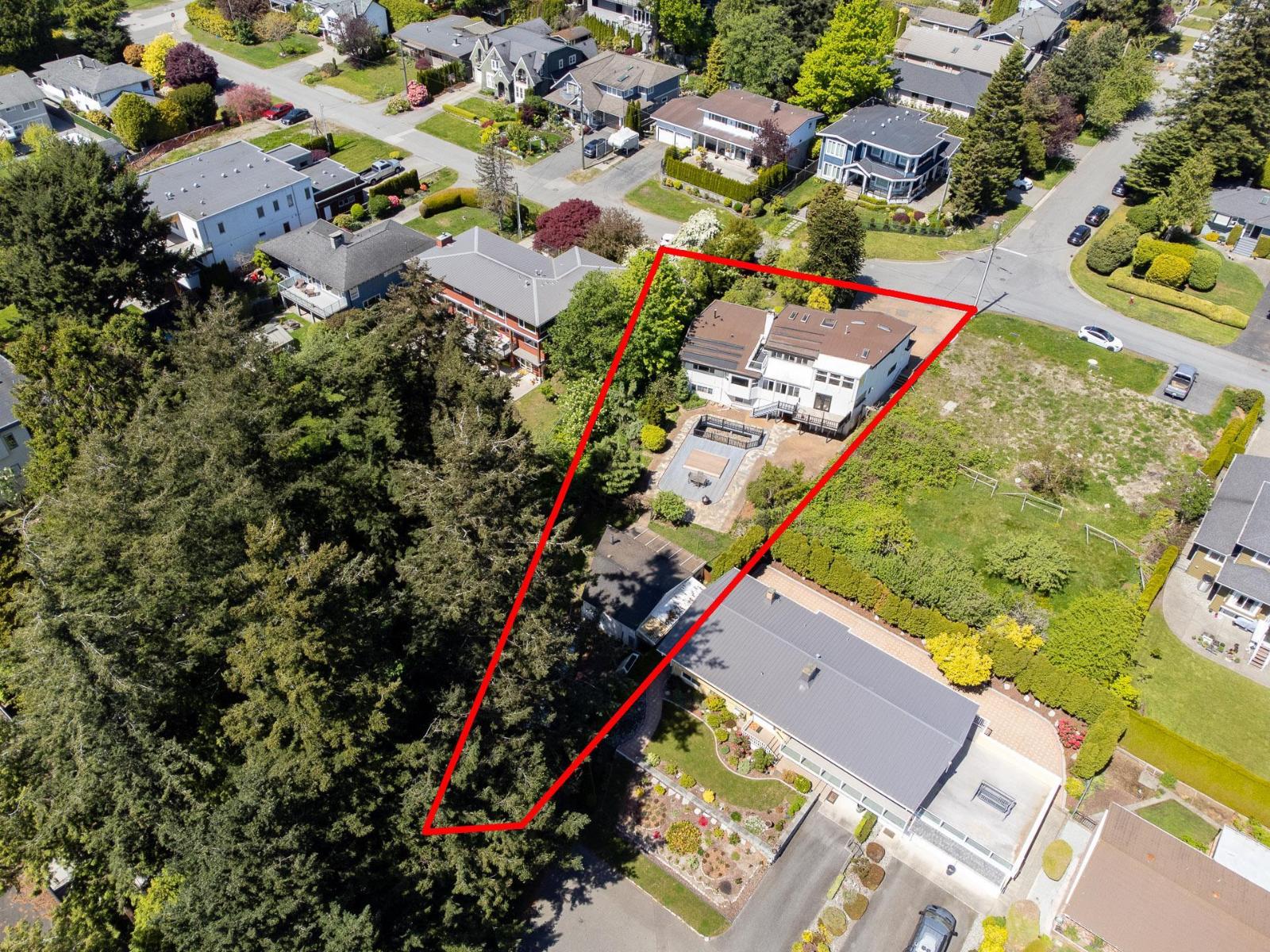 14220 Malabar Avenue, White Rock, British Columbia  V4B 2Y3 - Photo 24 - R3112774