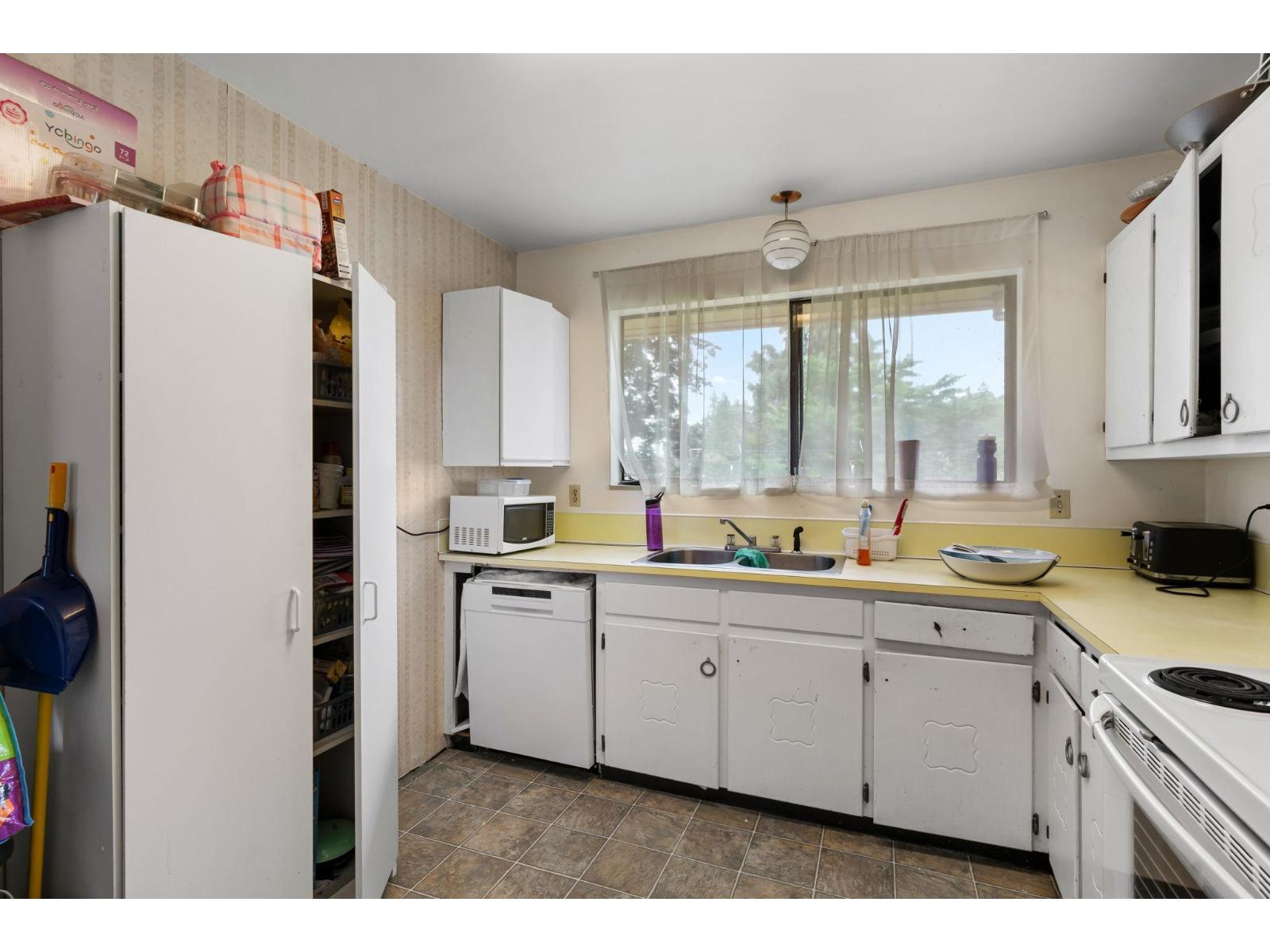 14635 59a Avenue, Surrey, British Columbia  V3S 1P9 - Photo 9 - R3112984