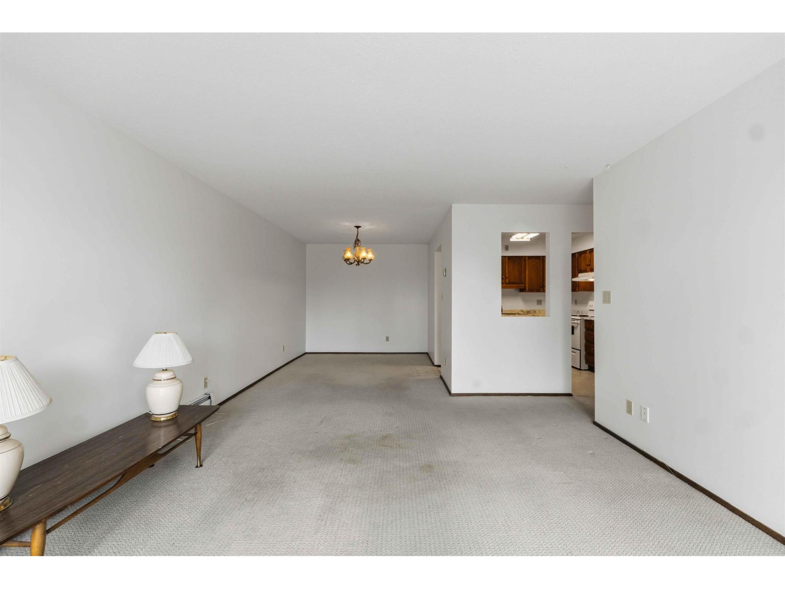 207 32070 Peardonville Road, Abbotsford, British Columbia  V2T 6N9 - Photo 8 - R3113182