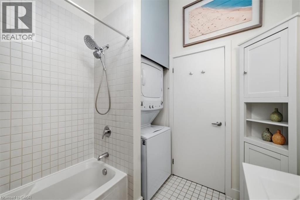 326 Carlaw Avenue Unit# 211, Toronto, Ontario  M4M 3N8 - Photo 32 - 40822250