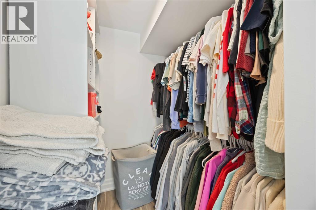 27 Alice Street, Point Edward, Ontario  N7V 1N4 - Photo 17 - 26008703