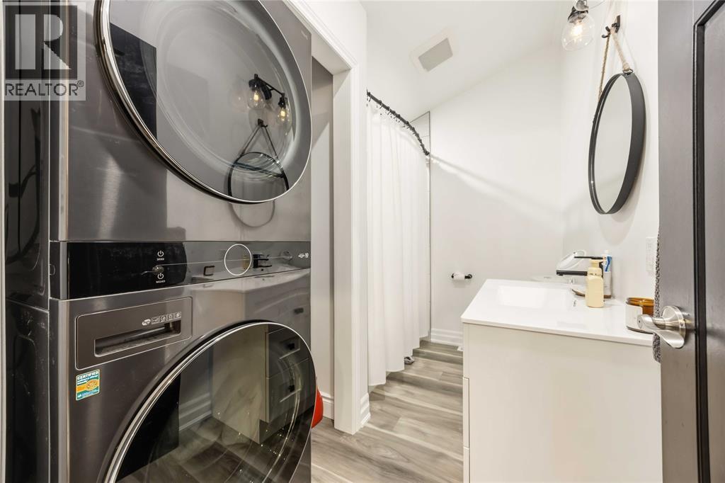 27 Alice Street, Point Edward, Ontario  N7V 1N4 - Photo 18 - 26008703