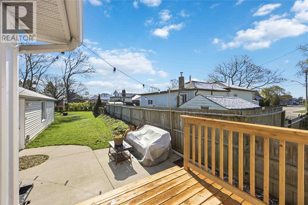 27 Alice Street, Point Edward, Ontario  N7V 1N4 - Photo 24 - 26008703