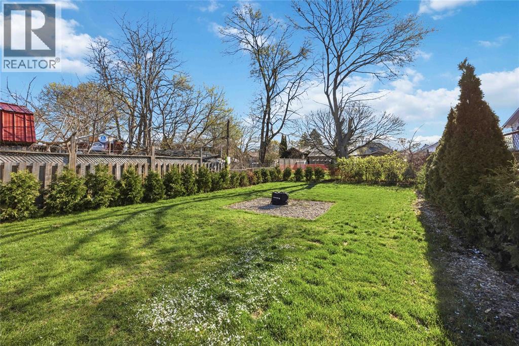 27 Alice Street, Point Edward, Ontario  N7V 1N4 - Photo 29 - 26008703