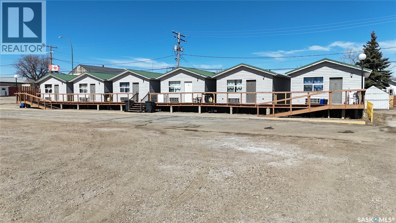 102 1st AVENUE E, Lampman, Saskatchewan