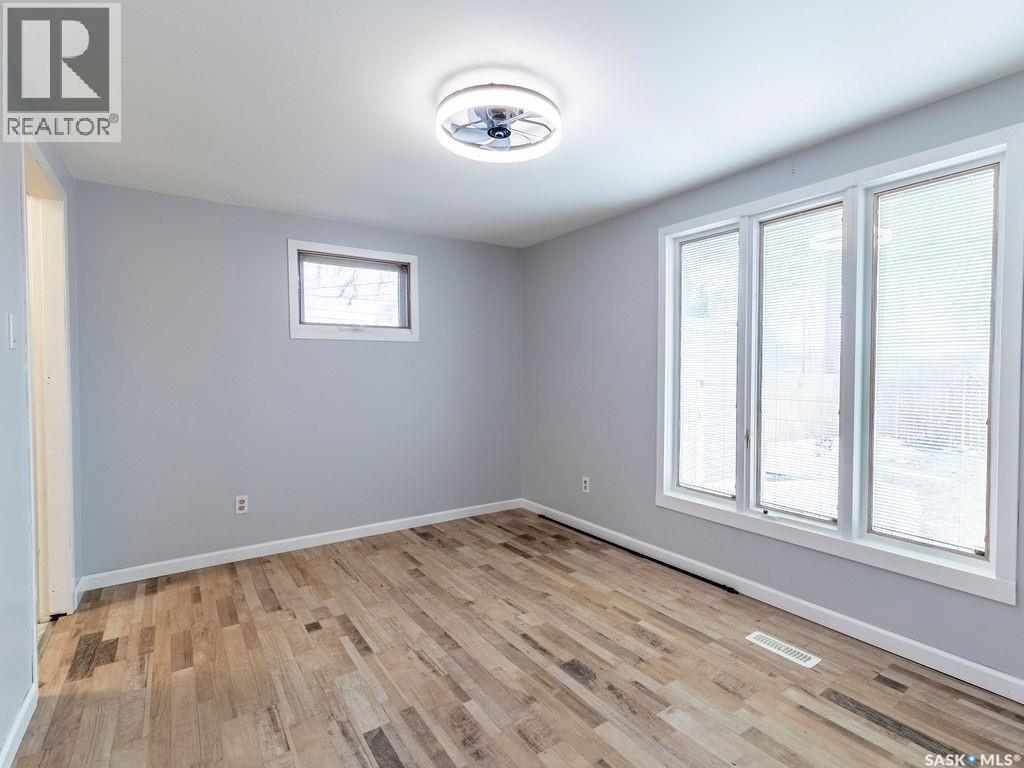 2518 Tomlinson Crescent, Saskatoon, Saskatchewan  S7L 3N2 - Photo 16 - SK033362