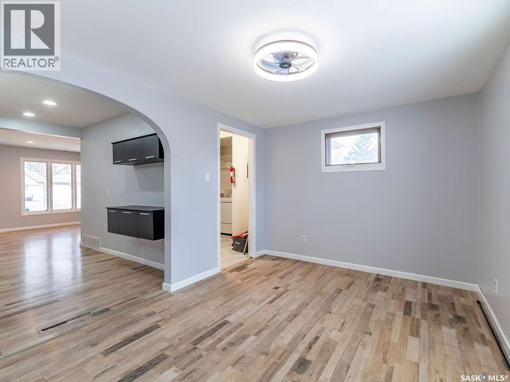 2518 Tomlinson Crescent, Saskatoon, Saskatchewan  S7L 3N2 - Photo 17 - SK033362