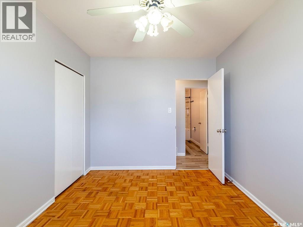 2518 Tomlinson Crescent, Saskatoon, Saskatchewan  S7L 3N2 - Photo 23 - SK033362