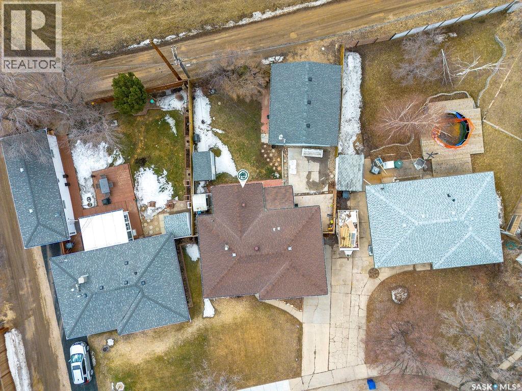 2518 Tomlinson Crescent, Saskatoon, Saskatchewan  S7L 3N2 - Photo 3 - SK033362