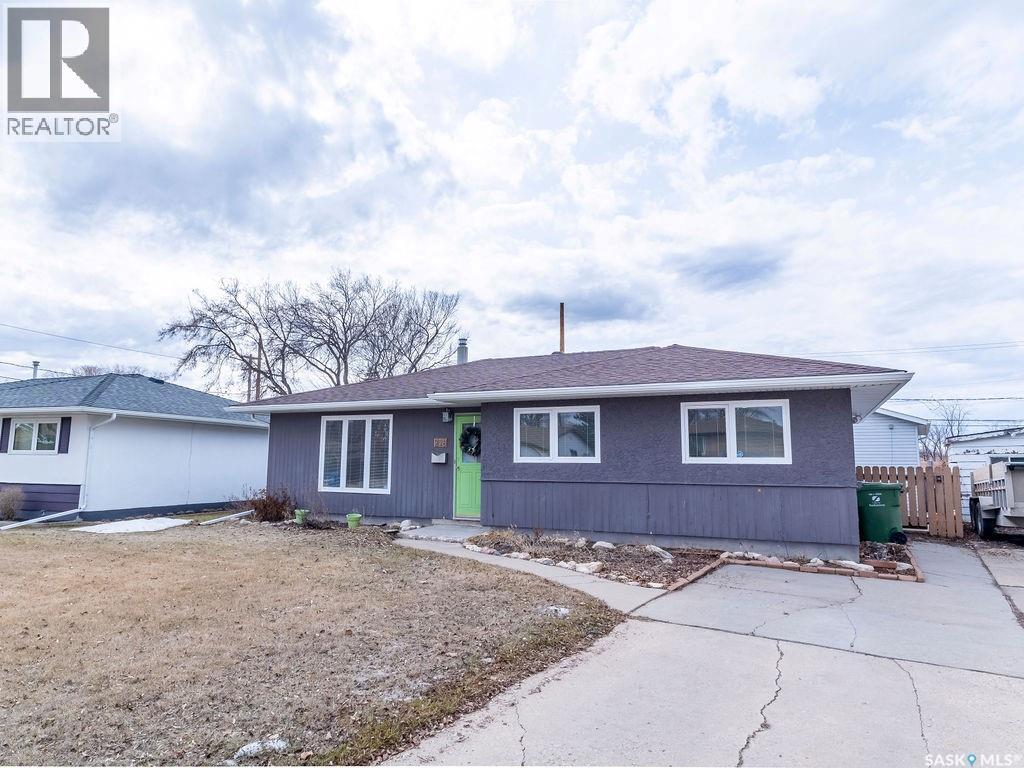 2518 Tomlinson Crescent, Saskatoon, Saskatchewan  S7L 3N2 - Photo 40 - SK033362