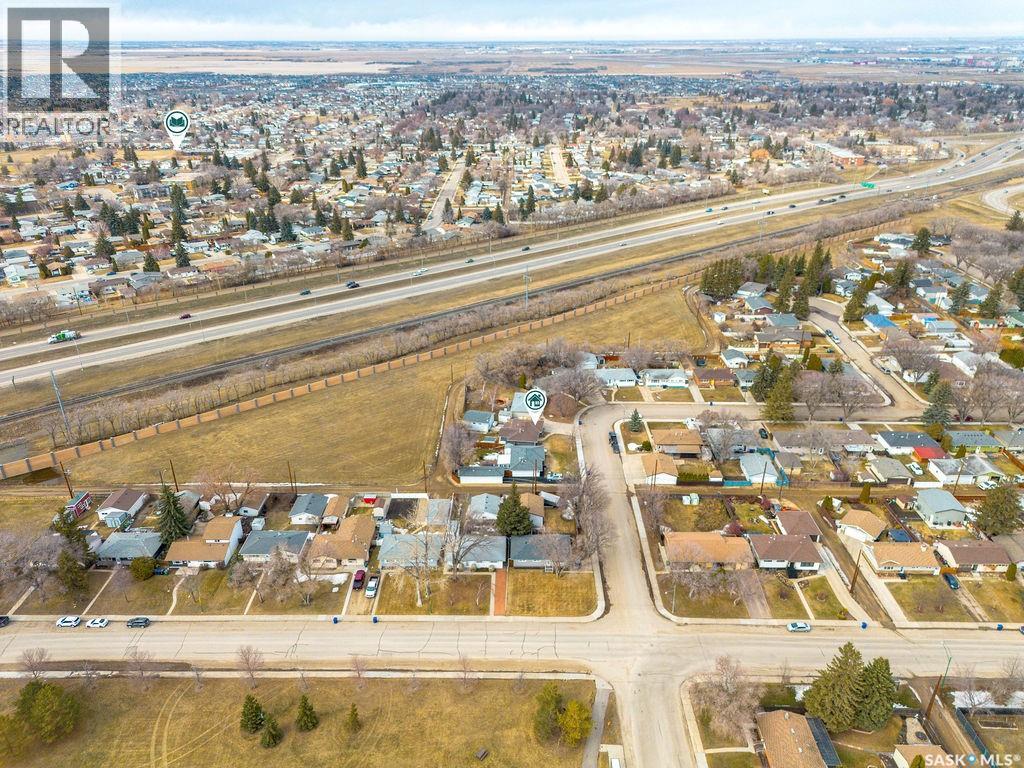 2518 Tomlinson Crescent, Saskatoon, Saskatchewan  S7L 3N2 - Photo 42 - SK033362