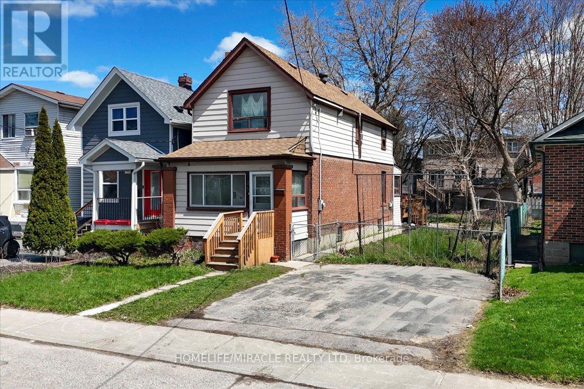 25 Wanstead Avenue, Toronto, Ontario  M1L 3L3 - Photo 2 - E12995936