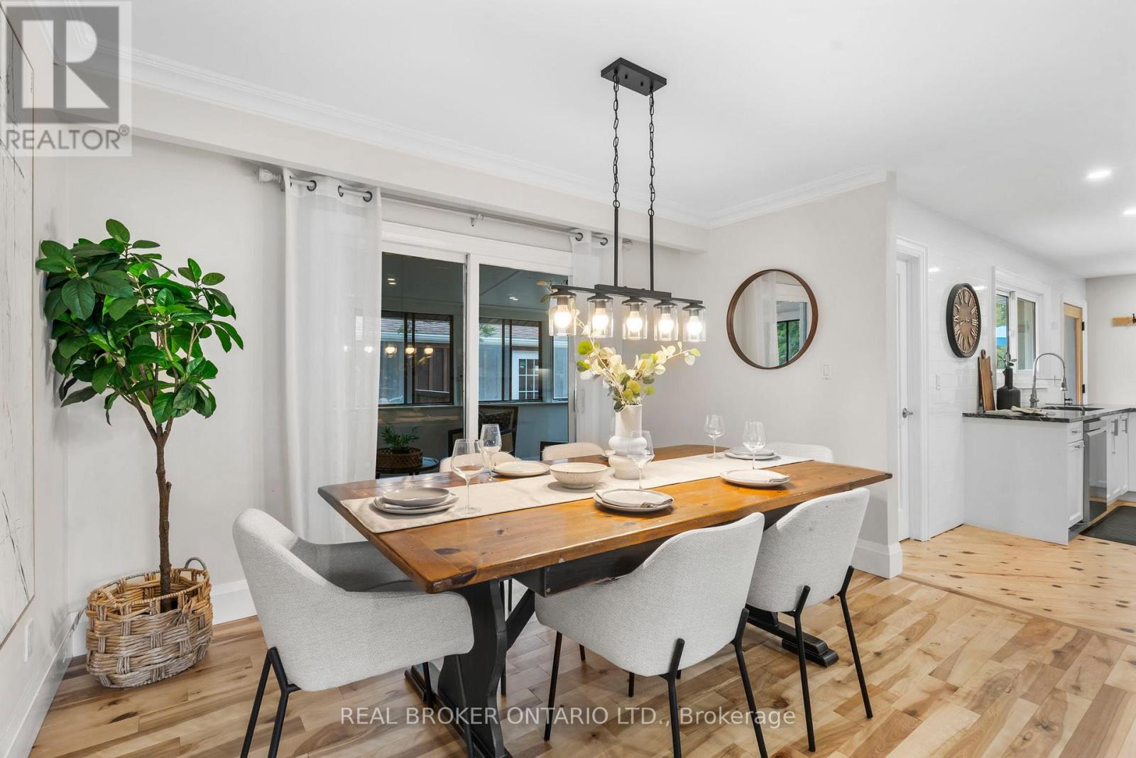 241 Maple Street, Uxbridge, Ontario  L9P 1A8 - Photo 13 - N12782656