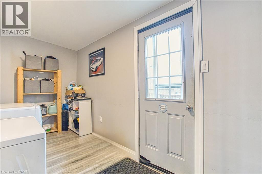 352 Fairfield Avenue, Hamilton, Ontario  L8H 5H8 - Photo 16 - 40821675