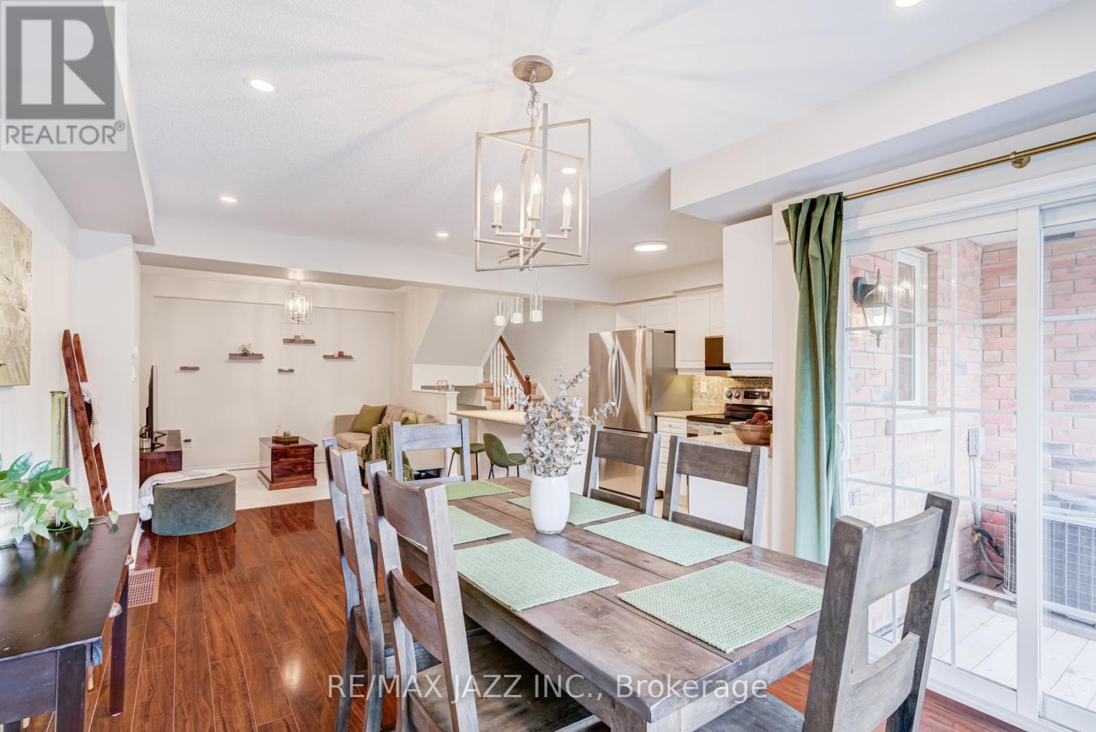 16 Clowes Street, Ajax, Ontario  L1Z 0K9 - Photo 22 - E13024190