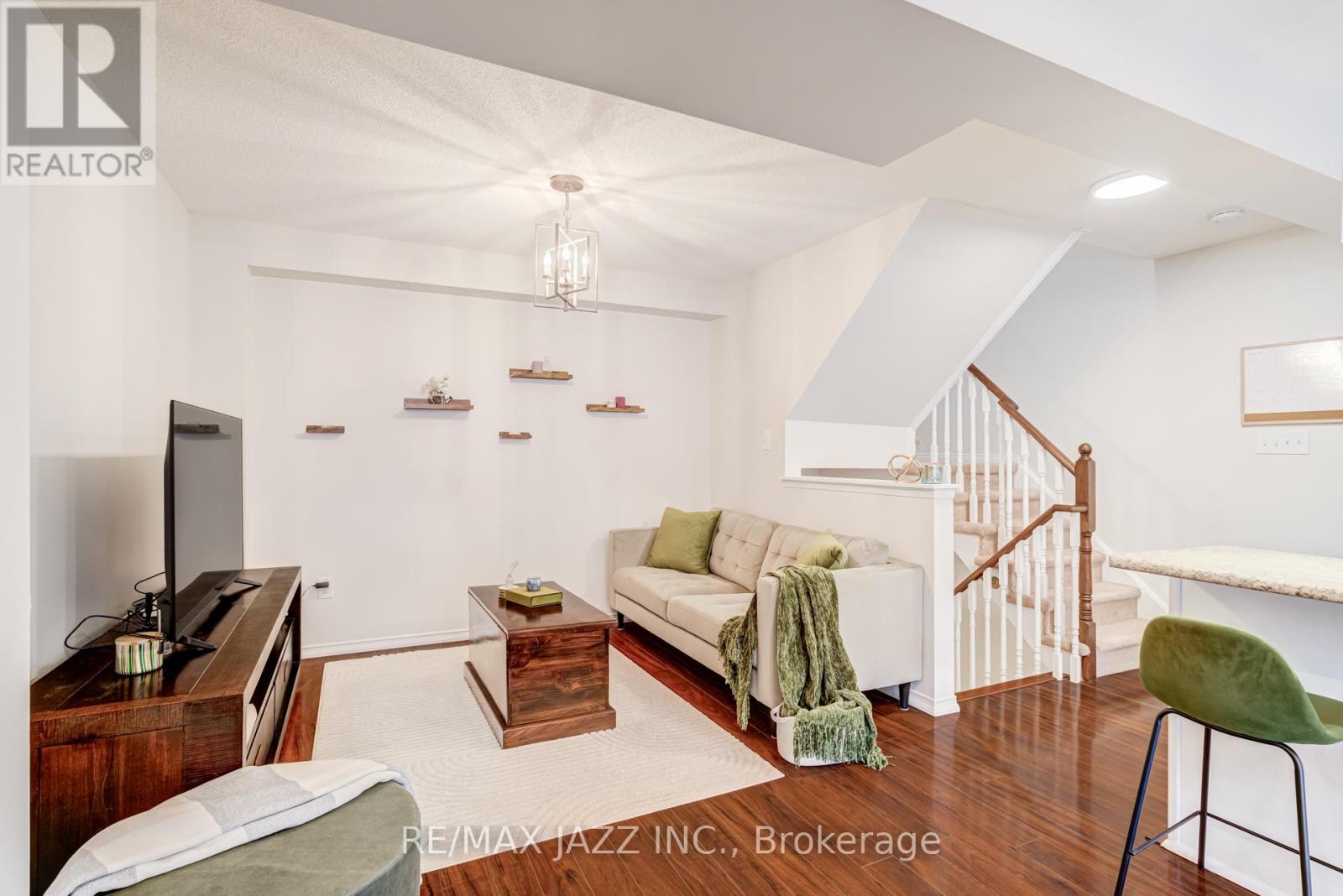 16 Clowes Street, Ajax, Ontario  L1Z 0K9 - Photo 24 - E13024190