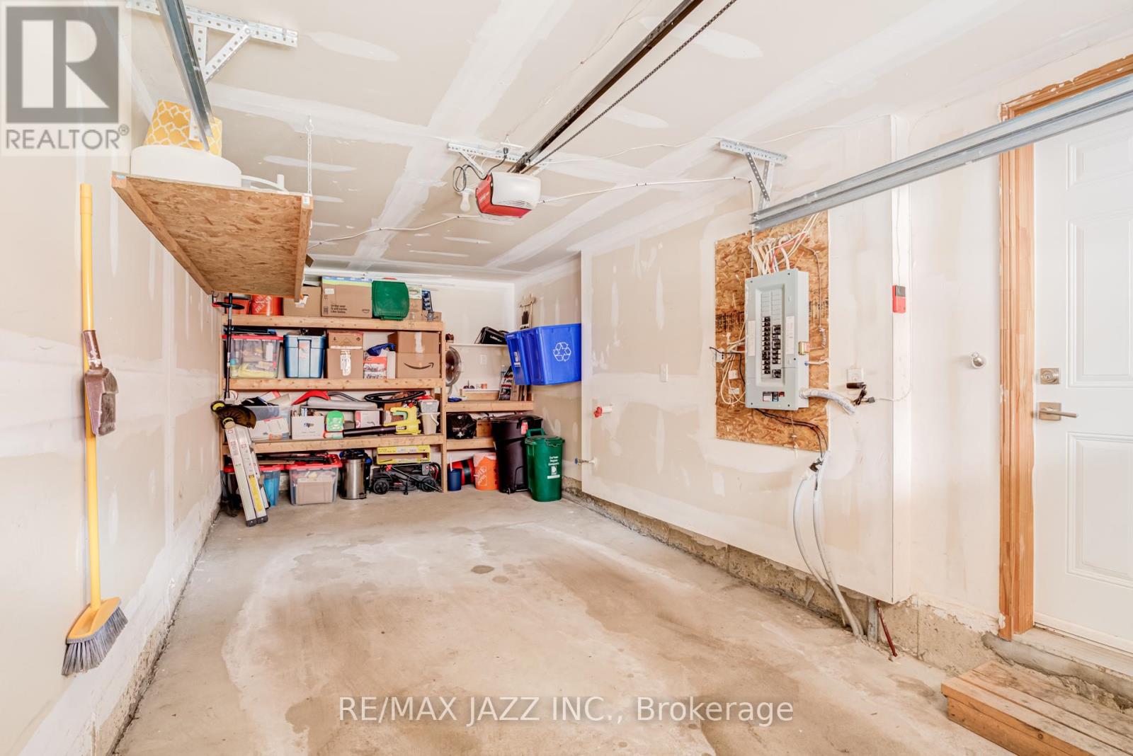 16 Clowes Street, Ajax, Ontario  L1Z 0K9 - Photo 43 - E13024190