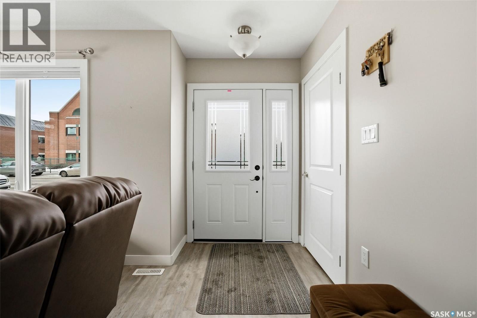 A&b 125 2nd Avenue NE, Moose Jaw, Saskatchewan  S6H 2A2 - Photo 12 - SK027839