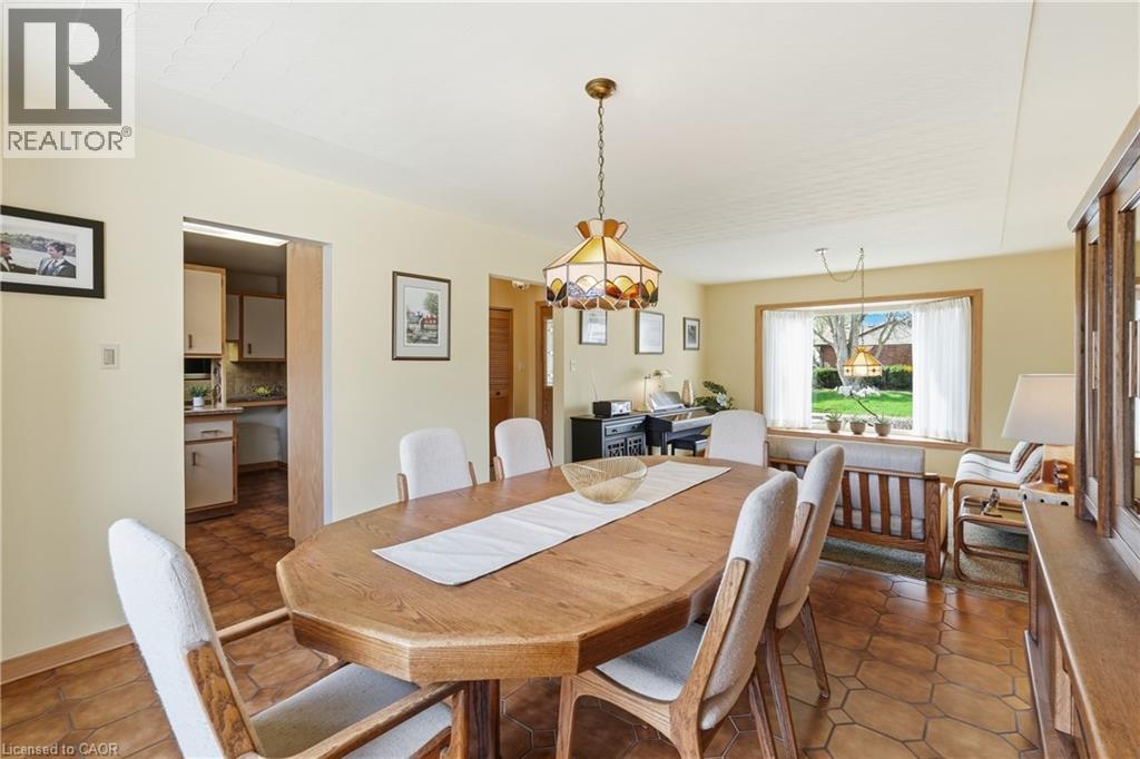 4 Tilbury Court, Hamilton, Ontario  L8T 2M4 - Photo 14 - 40819534