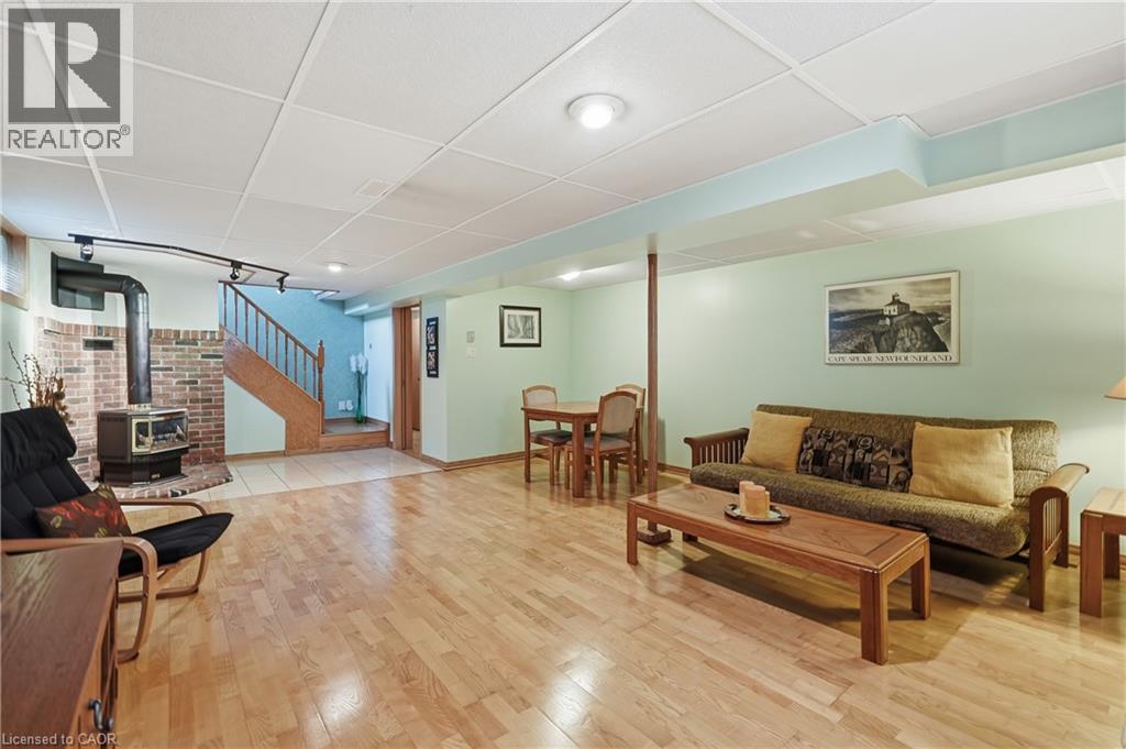 4 Tilbury Court, Hamilton, Ontario  L8T 2M4 - Photo 31 - 40819534