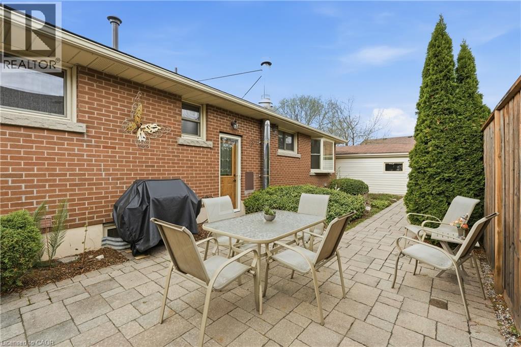 4 Tilbury Court, Hamilton, Ontario  L8T 2M4 - Photo 37 - 40819534