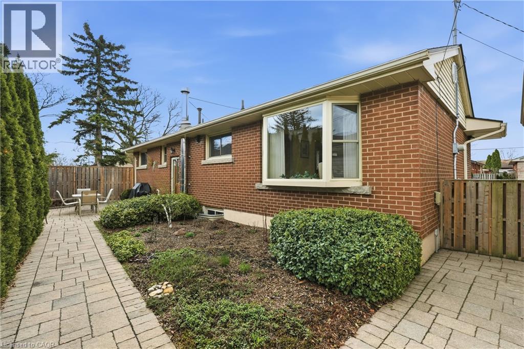 4 Tilbury Court, Hamilton, Ontario  L8T 2M4 - Photo 40 - 40819534