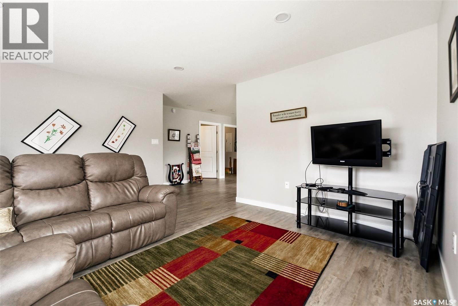 A&b 125 2nd Avenue NE, Moose Jaw, Saskatchewan  S6H 2A2 - Photo 17 - SK027839