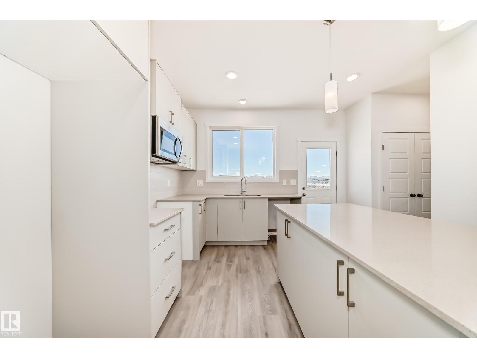 6423 63 St, Beaumont, Alberta  T4X 3E3 - Photo 8 - E4465182