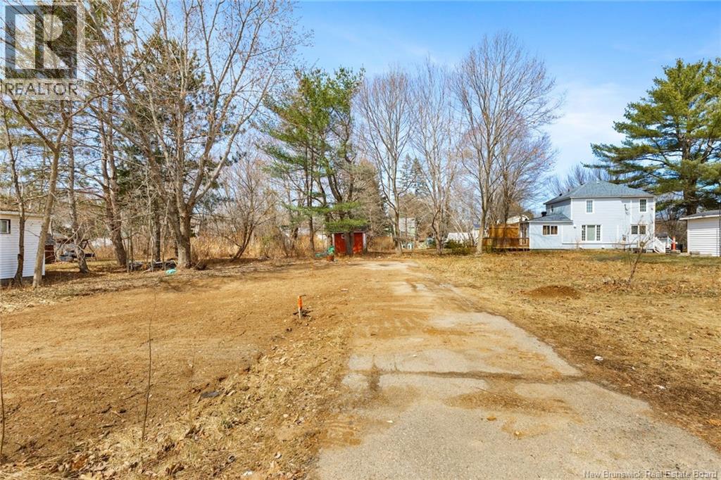 <h3>$29,900</h3><p>73 Queen Street, Minto, New Brunswick</p>