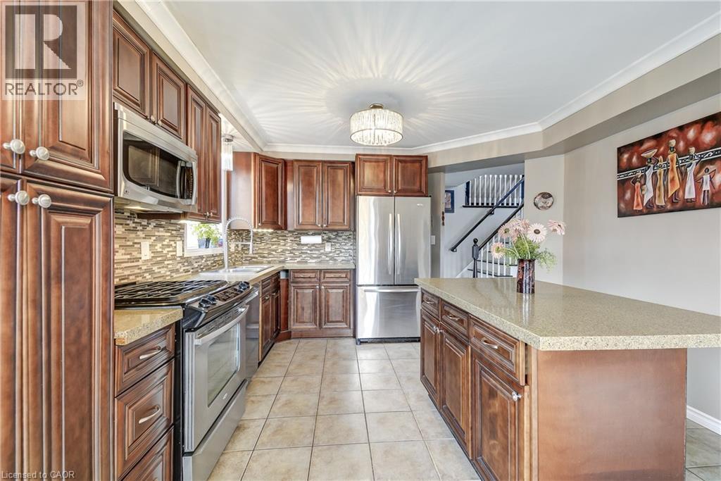 15 Waffler Crescent, Cambridge, Ontario  N1P 1H6 - Photo 4 - 40810233