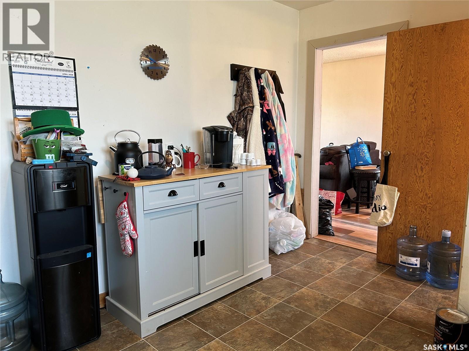 321 3rd Street, Frobisher, Saskatchewan  S0C 0Y0 - Photo 12 - SK033324