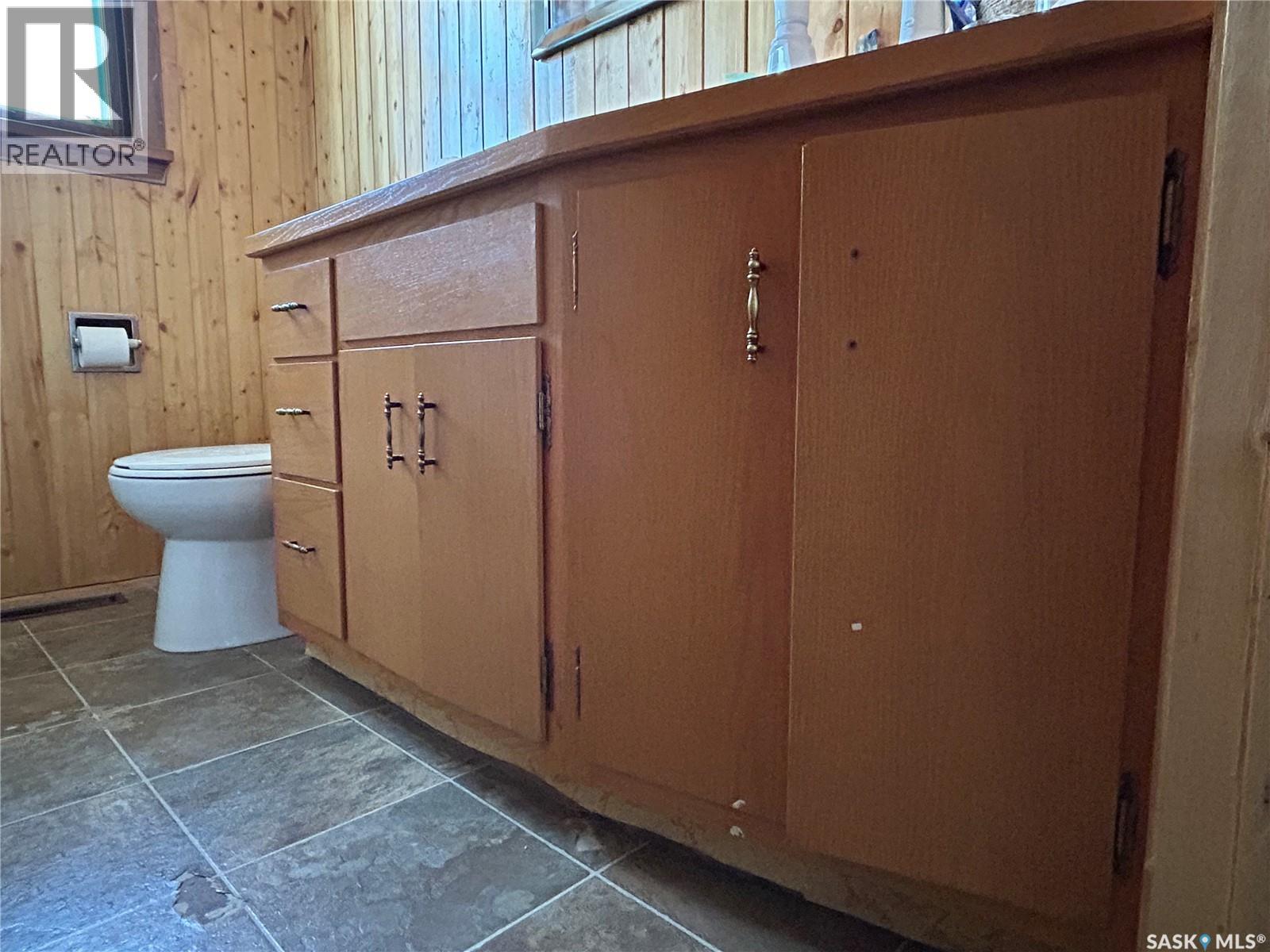 321 3rd Street, Frobisher, Saskatchewan  S0C 0Y0 - Photo 19 - SK033324