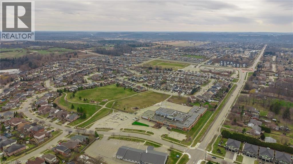 15 Waffler Crescent, Cambridge, Ontario  N1P 1H6 - Photo 39 - 40810233