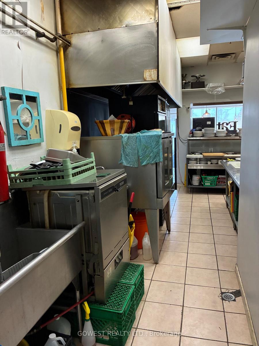 1107 Derry Road W, Mississauga, Ontario  L5T 1P3 - Photo 23 - W13023660