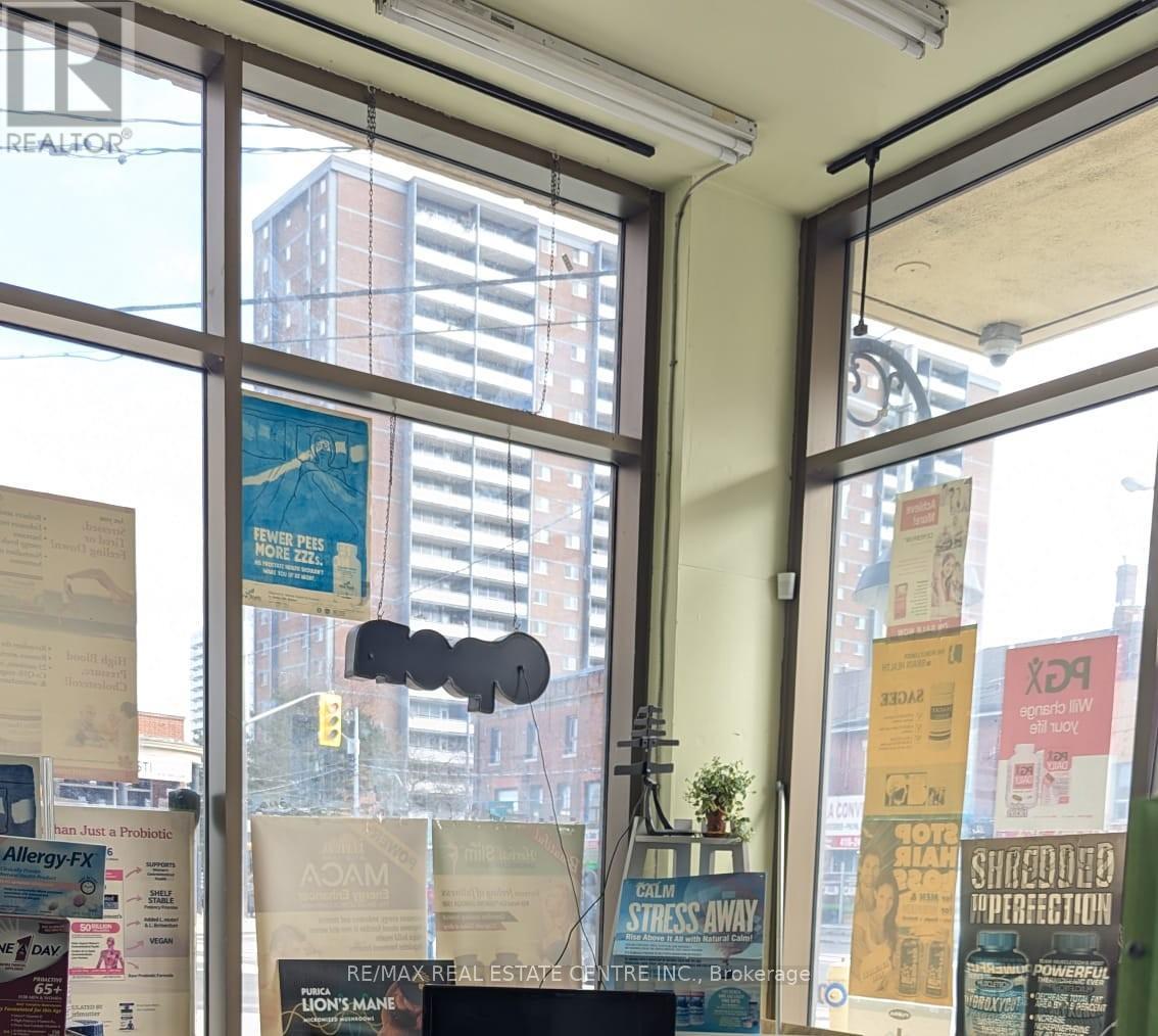 15 A - 1901 Weston Road, Toronto, Ontario  M9N 3P5 - Photo 3 - W12915616