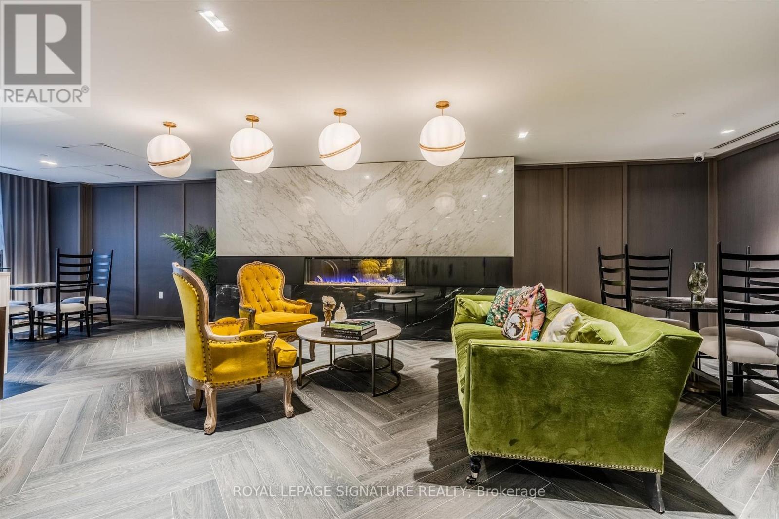 132 - 395 Dundas Street W, Oakville, Ontario  L6M 5R8 - Photo 35 - W13022626