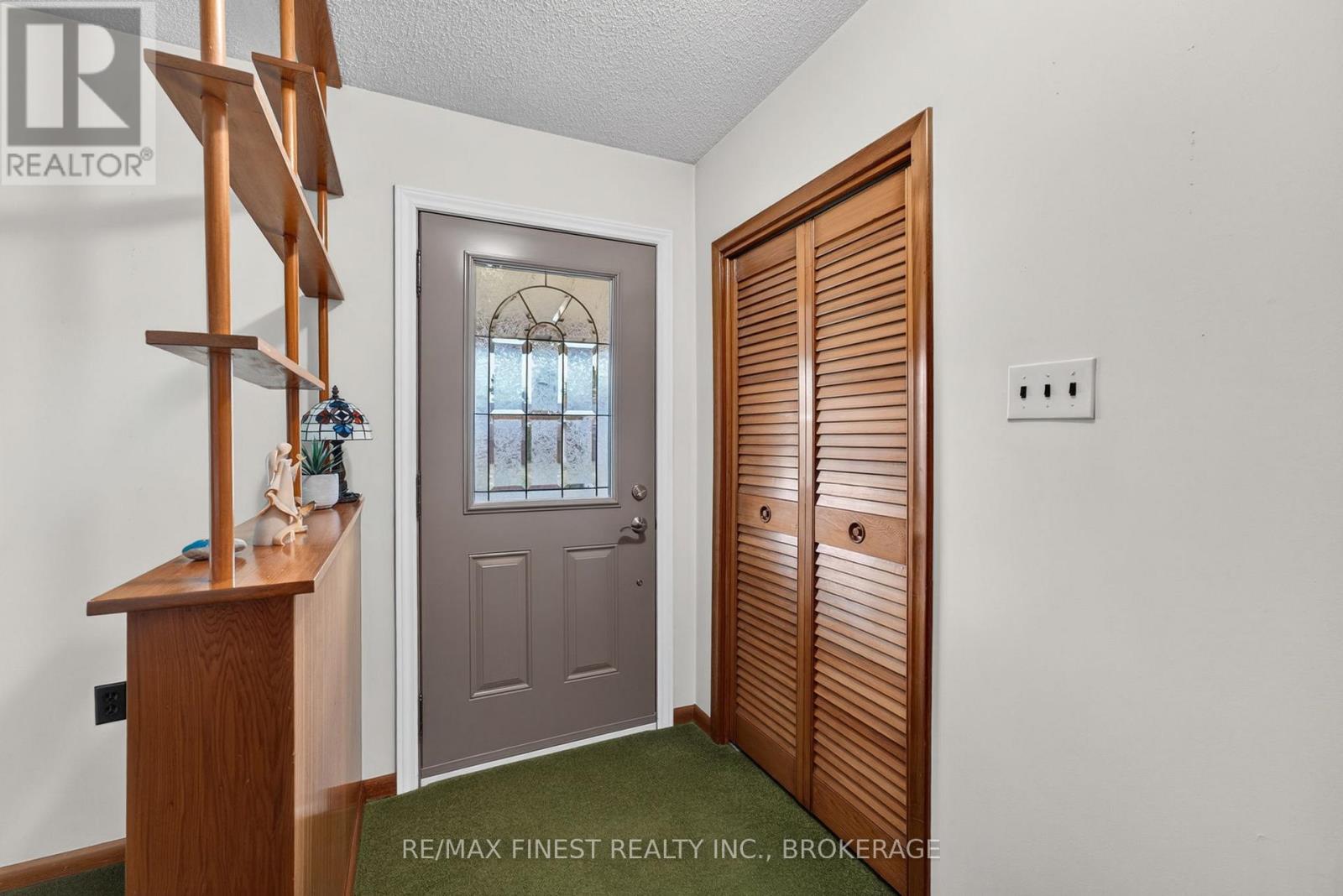 30 Oxford Crescent, Loyalist, Ontario  K7N 1P9 - Photo 12 - X13024144