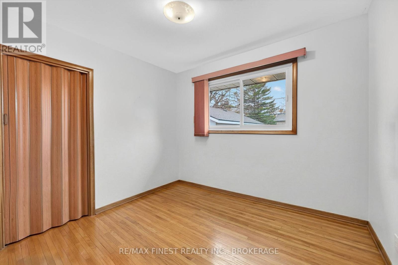 30 Oxford Crescent, Loyalist, Ontario  K7N 1P9 - Photo 16 - X13024144