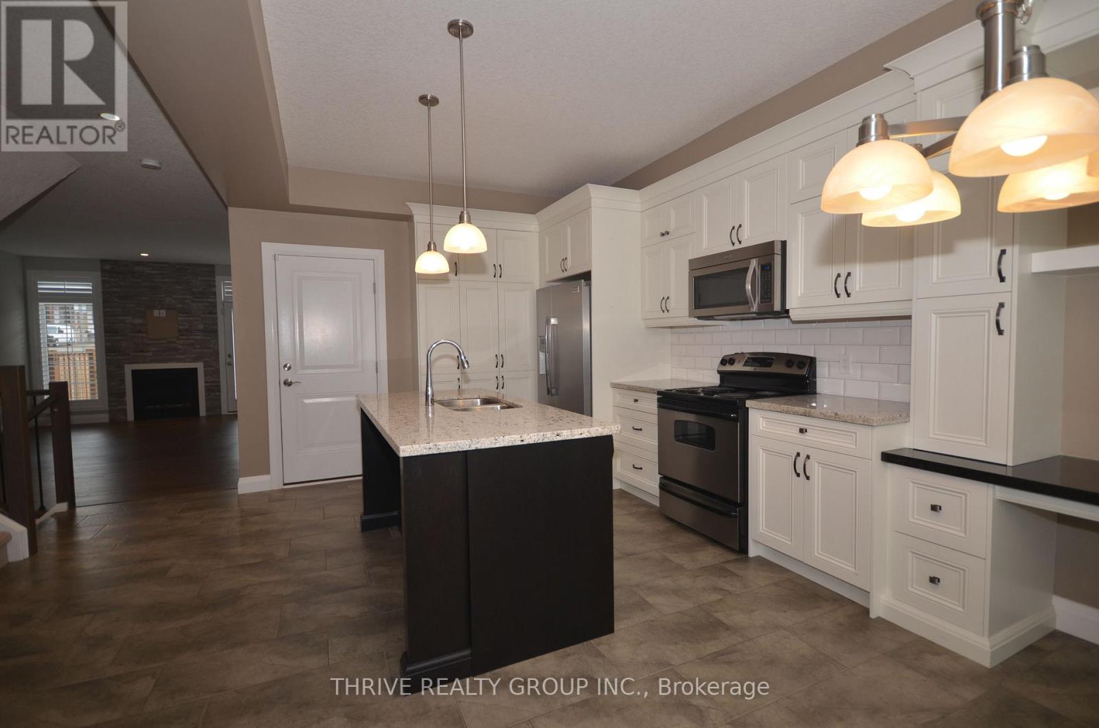 287 Callaway Road, London North, Ontario  N6G 0N8 - Photo 5 - X13024052