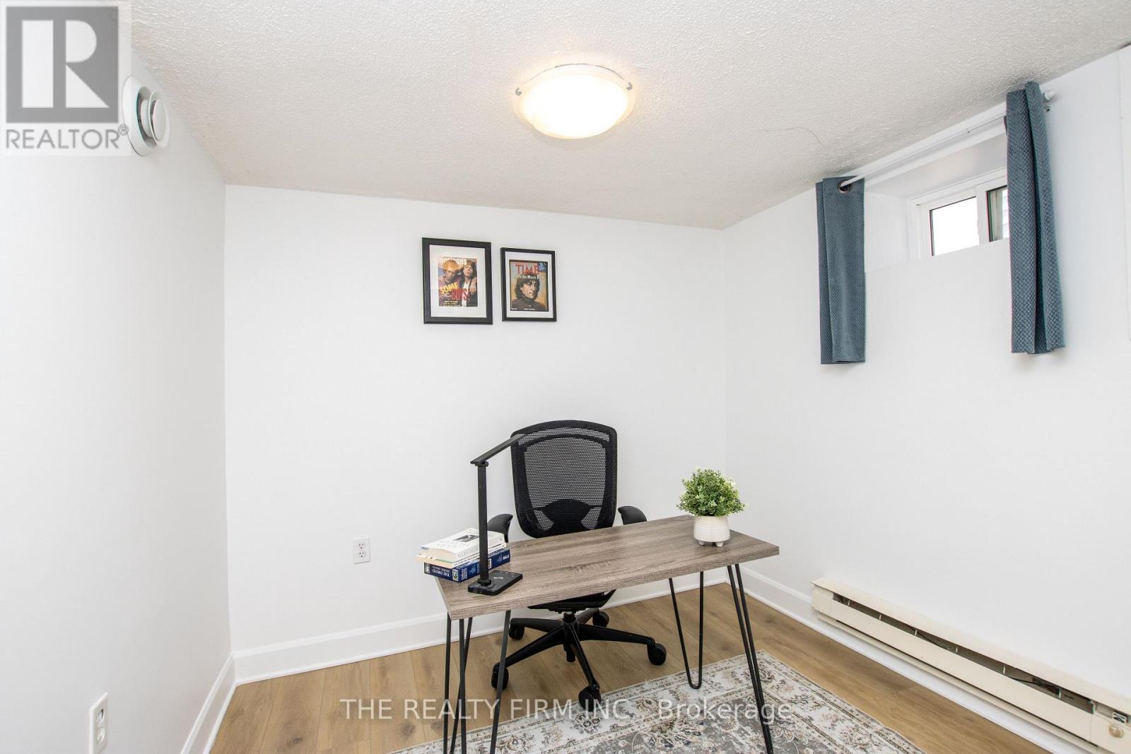 Photo 22 of 31 for 26 Grafton Street