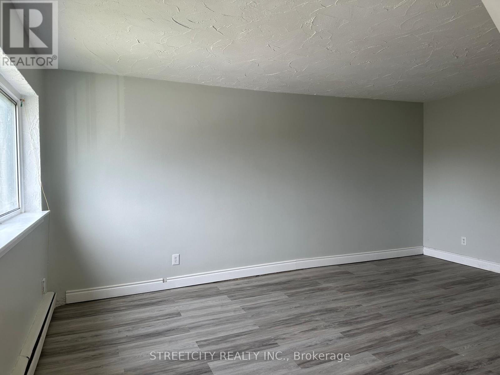 33 - 220 Ashland Avenue, London East, Ontario  N5W 4H4 - Photo 4 - X13024276