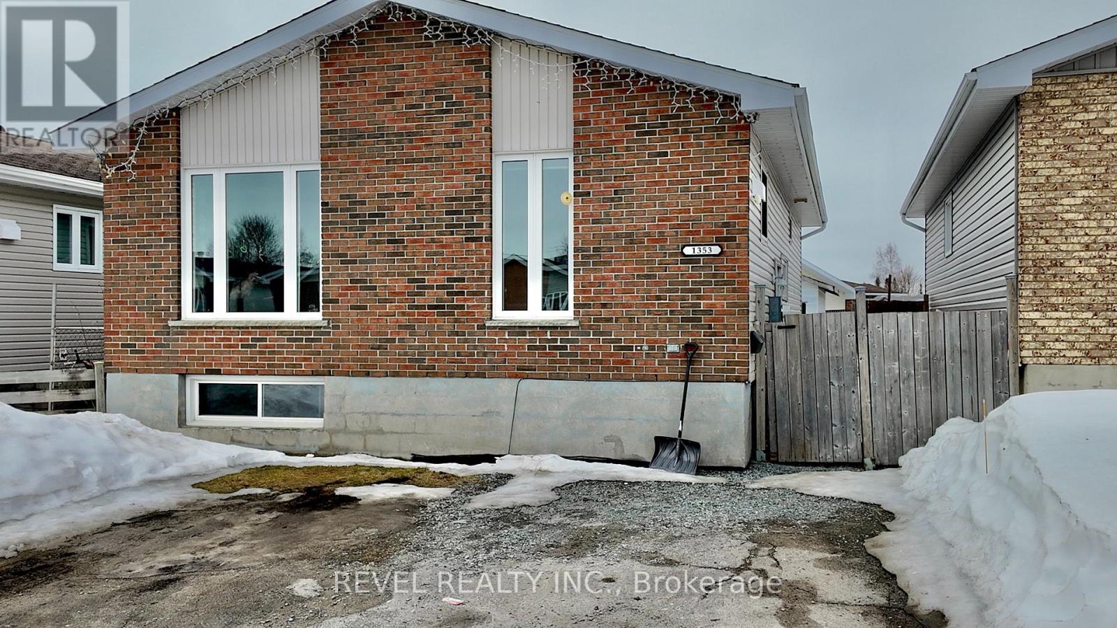1353 Gatineau Boulevard, Timmins, Ontario  P4R 1E4 - Photo 1 - T13023966