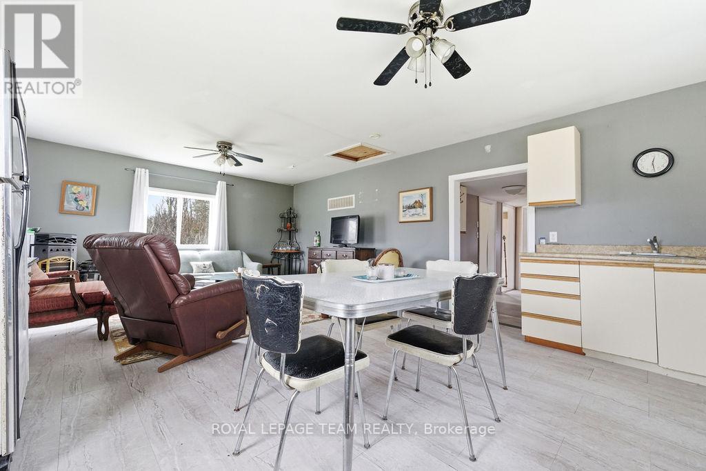 5242 Murphy Road, Greater Madawaska, Ontario  K0J 1H0 - Photo 29 - X13023960